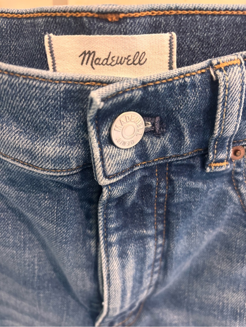 Madewell Men's Light Blue Slim Jeans